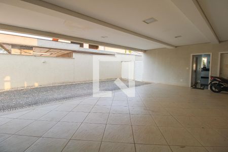 Casa de condomínio à venda com 900m², 5 quartos e 6 vagas Casa de condomínio à venda com 900m², 5 quartos e 6 vagasÁrea comum