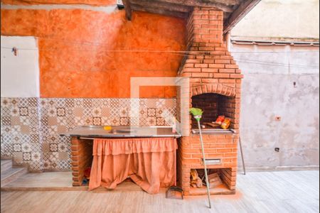 Casa à venda com 250m², 2 quartos e 3 vagasChurrasqueira