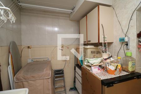 Casa à venda com 141m², 4 quartos e 2 vagasÁrea de Serviço