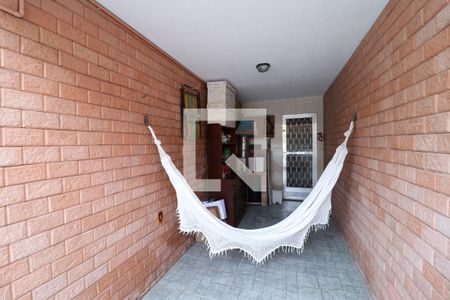 Casa à venda com 141m², 4 quartos e 2 vagasQuintal