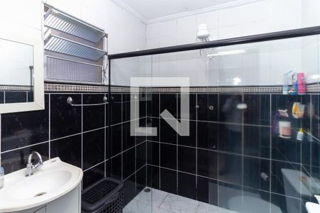 Casa à venda com 190m², 3 quartos e 2 vagasBanheiro da Suíte