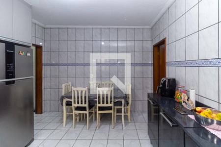 Casa à venda com 190m², 3 quartos e 2 vagasCozinha