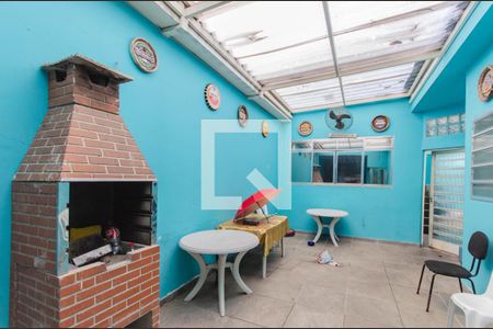 Casa à venda com 270m², 3 quartos e 4 vagasQuintal