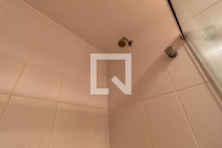 Apartamento à venda com 74m², 3 quartos e 1 vaga Apartamento à venda com 74m², 3 quartos e 1 vagaBanheiro Suíte