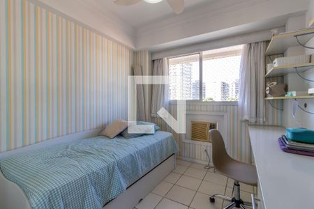 Apartamento à venda com 74m², 3 quartos e 1 vaga Apartamento à venda com 74m², 3 quartos e 1 vagaQuarto 2