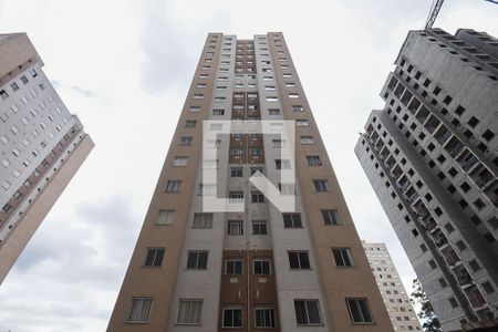 Apartamento à venda com 35m², 2 quartos e 1 vaga Apartamento à venda com 35m², 2 quartos e 1 vagaFachada