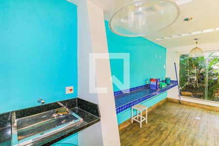 Casa de condomínio à venda com 550m², 5 quartos e 8 vagas Casa de condomínio à venda com 550m², 5 quartos e 8 vagasJardim