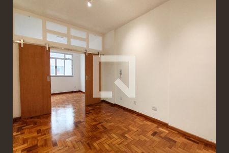Sala de apartamento para alugar com 2 quartos, 45m² em Centro, Belo Horizonte