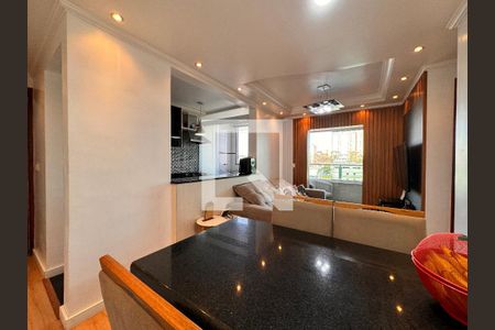 Apartamento à venda com 54m², 2 quartos e 1 vaga Apartamento à venda com 54m², 2 quartos e 1 vagaBanheiro