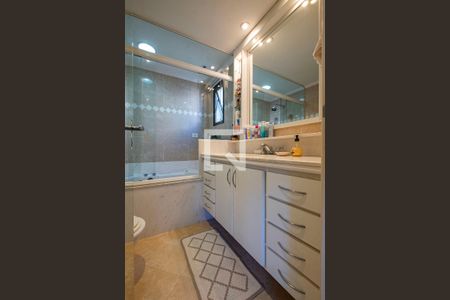 Apartamento para alugar com 101m², 1 quarto e 2 vagasSuíte - Banheiro