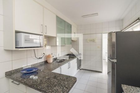 Apartamento à venda com 159m², 2 quartos e 1 vaga Apartamento à venda com 159m², 2 quartos e 1 vagaCozinha