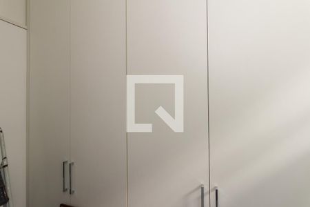 Apartamento à venda com 159m², 2 quartos e 1 vaga Apartamento à venda com 159m², 2 quartos e 1 vagaQuarto de Serviço