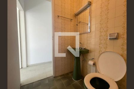 Casa à venda com 110m², 2 quartos e 2 vagas Casa à venda com 110m², 2 quartos e 2 vagasBanheiro Social