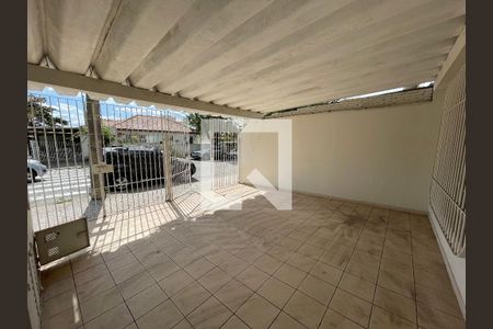 Casa à venda com 110m², 2 quartos e 2 vagas Casa à venda com 110m², 2 quartos e 2 vagasGaragem
