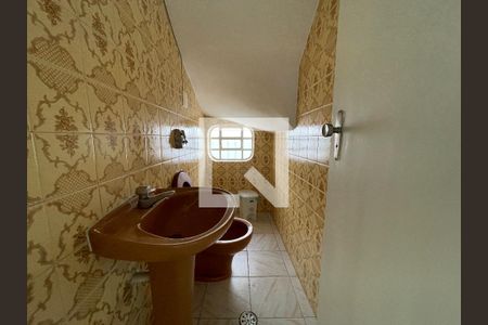 Casa à venda com 110m², 2 quartos e 2 vagas Casa à venda com 110m², 2 quartos e 2 vagasLavabo