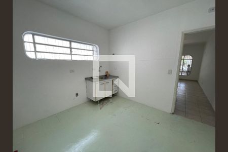 Casa à venda com 110m², 2 quartos e 2 vagas Casa à venda com 110m², 2 quartos e 2 vagasCozinha