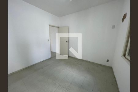 Casa à venda com 110m², 2 quartos e 2 vagas Casa à venda com 110m², 2 quartos e 2 vagasQuarto 2