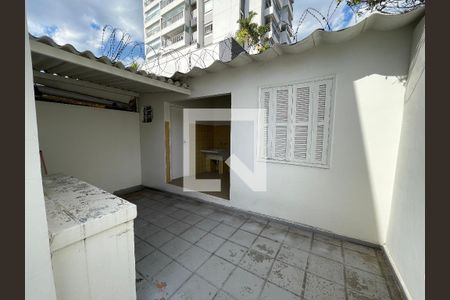 Casa à venda com 110m², 2 quartos e 2 vagas Casa à venda com 110m², 2 quartos e 2 vagasÁrea comum