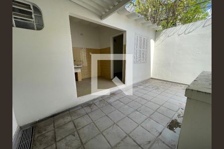 Casa à venda com 110m², 2 quartos e 2 vagas Casa à venda com 110m², 2 quartos e 2 vagasÁrea comum