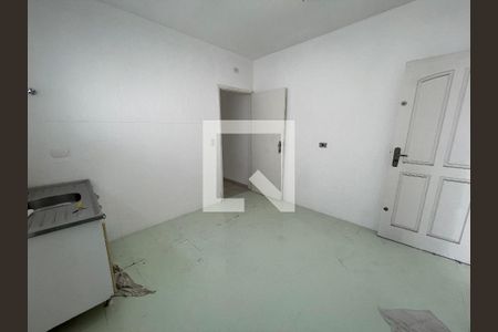 Casa à venda com 110m², 2 quartos e 2 vagas Casa à venda com 110m², 2 quartos e 2 vagasCozinha