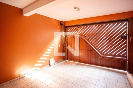 Casa à venda com 150m², 2 quartos e 1 vaga Casa à venda com 150m², 2 quartos e 1 vagaGaragem