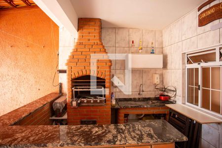 Casa à venda com 150m², 2 quartos e 1 vaga Casa à venda com 150m², 2 quartos e 1 vagaChurrasqueira