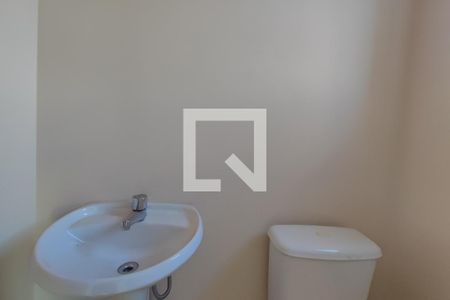 Casa de condomínio à venda com 377m², 6 quartos e 4 vagas Casa de condomínio à venda com 377m², 6 quartos e 4 vagasBanheiro Suíte 6