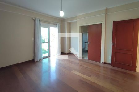 Casa de condomínio à venda com 377m², 6 quartos e 4 vagas Casa de condomínio à venda com 377m², 6 quartos e 4 vagasQuarto Suíte 3