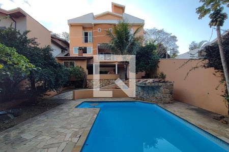 Casa de condomínio à venda com 377m², 6 quartos e 4 vagas Casa de condomínio à venda com 377m², 6 quartos e 4 vagasPiscina