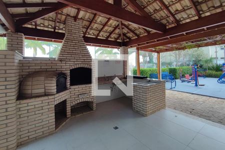 Casa de condomínio à venda com 377m², 6 quartos e 4 vagas Casa de condomínio à venda com 377m², 6 quartos e 4 vagasÁrea comum - Churrasqueira