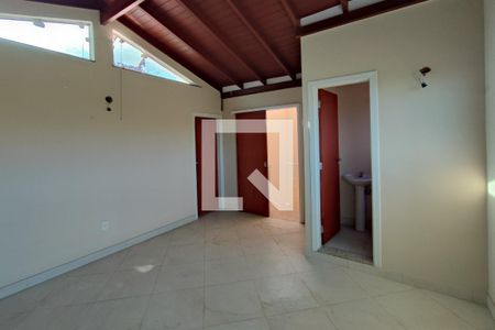 Casa de condomínio à venda com 377m², 6 quartos e 4 vagas Casa de condomínio à venda com 377m², 6 quartos e 4 vagasQuarto Suíte 6