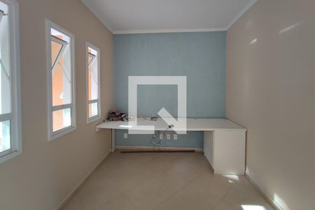 Casa de condomínio à venda com 377m², 6 quartos e 4 vagas Casa de condomínio à venda com 377m², 6 quartos e 4 vagasEscritório