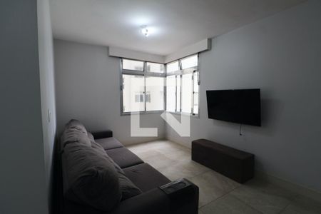 Sala de apartamento para alugar com 3 quartos, 135m² em Vila Luis Antônio, Guarujá