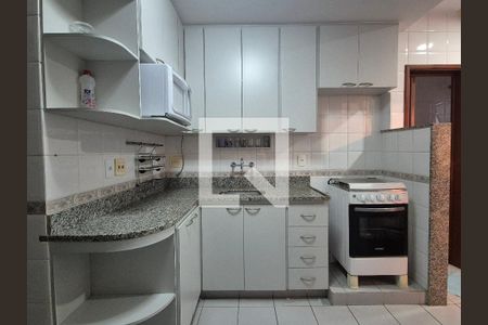 Apartamento à venda com 88m², 2 quartos e 1 vagaCozinha