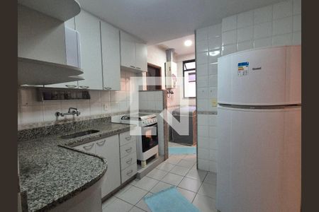 Apartamento à venda com 88m², 2 quartos e 1 vagaCozinha