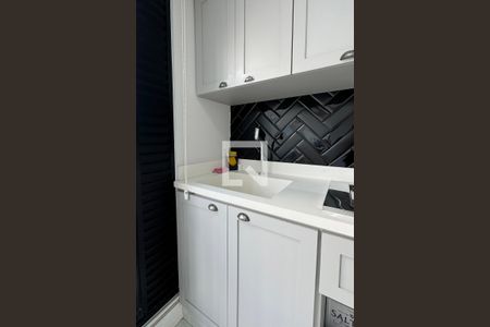 Apartamento à venda com 81m², 2 quartos e 2 vagasÁrea de Serviço