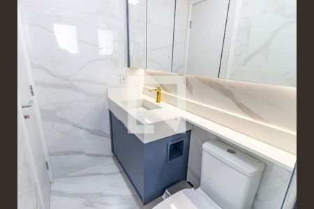 Apartamento à venda com 62m², 2 quartos e 2 vagasBanheiro da Suíte