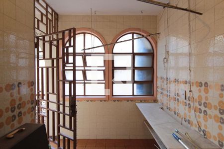 Casa à venda com 359m², 5 quartos e 5 vagasArea de Serviço