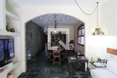 Casa à venda com 359m², 5 quartos e 5 vagasCopa