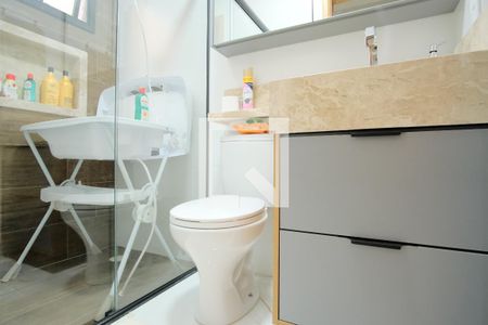 Casa à venda com 190m², 4 quartos e 3 vagasBanheiro Social