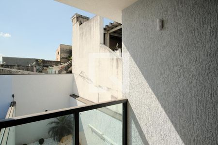 Casa à venda com 190m², 4 quartos e 3 vagasVaranda da Suíte 2