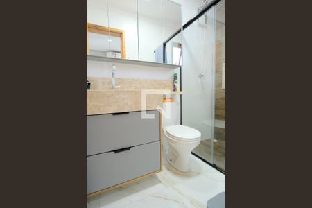 Casa à venda com 190m², 4 quartos e 3 vagasBanheiro da Suíte 1