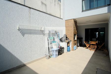 Casa à venda com 190m², 4 quartos e 3 vagasQuintal