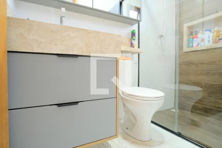 Casa à venda com 190m², 4 quartos e 3 vagasBanheiro da Suíte 1