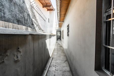 Casa para alugar com 250m², 3 quartos e 5 vagasCorredor