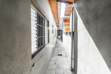 Casa para alugar com 250m², 3 quartos e 5 vagasCorredor