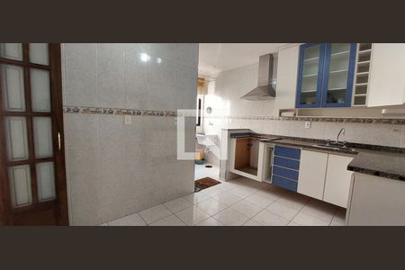 Apartamento para alugar com 83m², 3 quartos e 2 vagas Apartamento para alugar com 83m², 3 quartos e 2 vagasCozinha