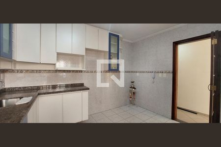 Apartamento para alugar com 83m², 3 quartos e 2 vagas Apartamento para alugar com 83m², 3 quartos e 2 vagasCozinha