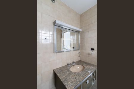 Casa à venda com 180m², 3 quartos e 2 vagas Casa à venda com 180m², 3 quartos e 2 vagasBanheiro da Suíte 3