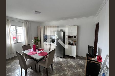 Casa à venda com 300m², 6 quartos e 4 vagas Casa à venda com 300m², 6 quartos e 4 vagasCasa 1 - Cozinha